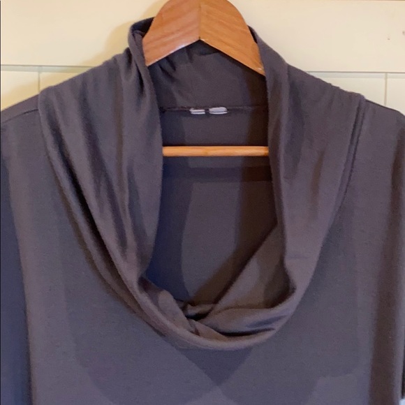 Short sleeve batwing  T-shirt woman’s M - Picture 2 of 5